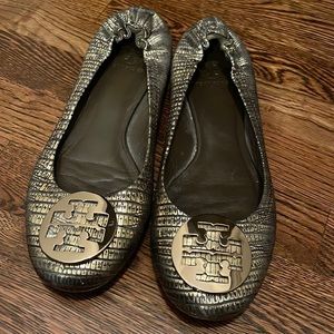 Tory Burch ballet flat Gold on Gold Size 10
